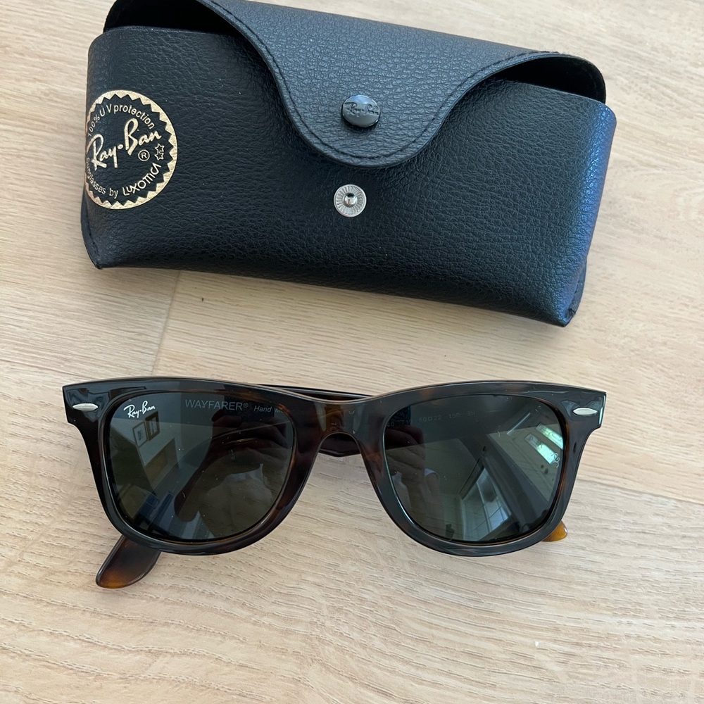 Ray-Ban Tortoise Wayfarer Ease Sunglasses with Black Case
